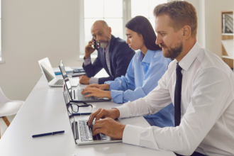 Luciano Guimaraes Tebar explica como as tensões comerciais influenciam as cadeias globais de valor.