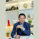 Estilo de vida influencia diretamente no resultado da cirurgia plástica; alimentação saudável e evitar o tabagismo são essenciais, orienta Milton Seigi Hayashi.