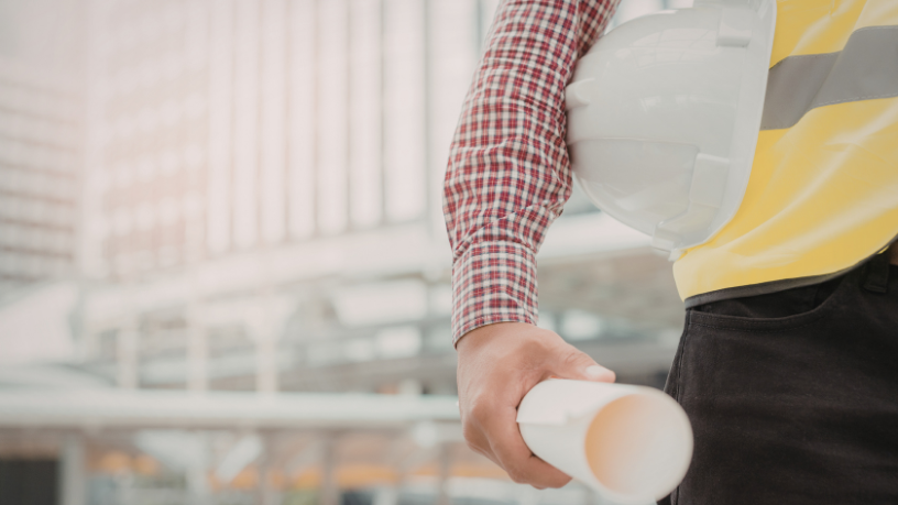 Para Felipe Schroeder dos Anjos, engenharia no esporte é o elo entre tecnologia, dados e máquinas de alta performance que elevam carros e motos a outro nível competitivo.